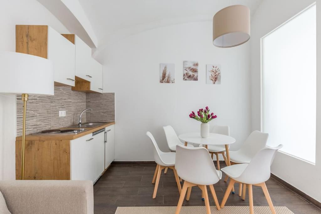 Free Parking I 500 Mbit Wifi I Kingsize Bed Apartment Vienna Luaran gambar